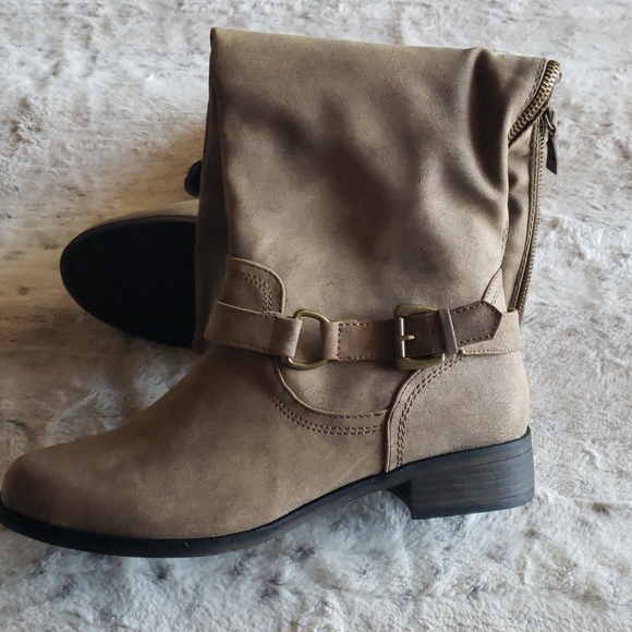 XOXO Riding Boot - Picture 6 of 9